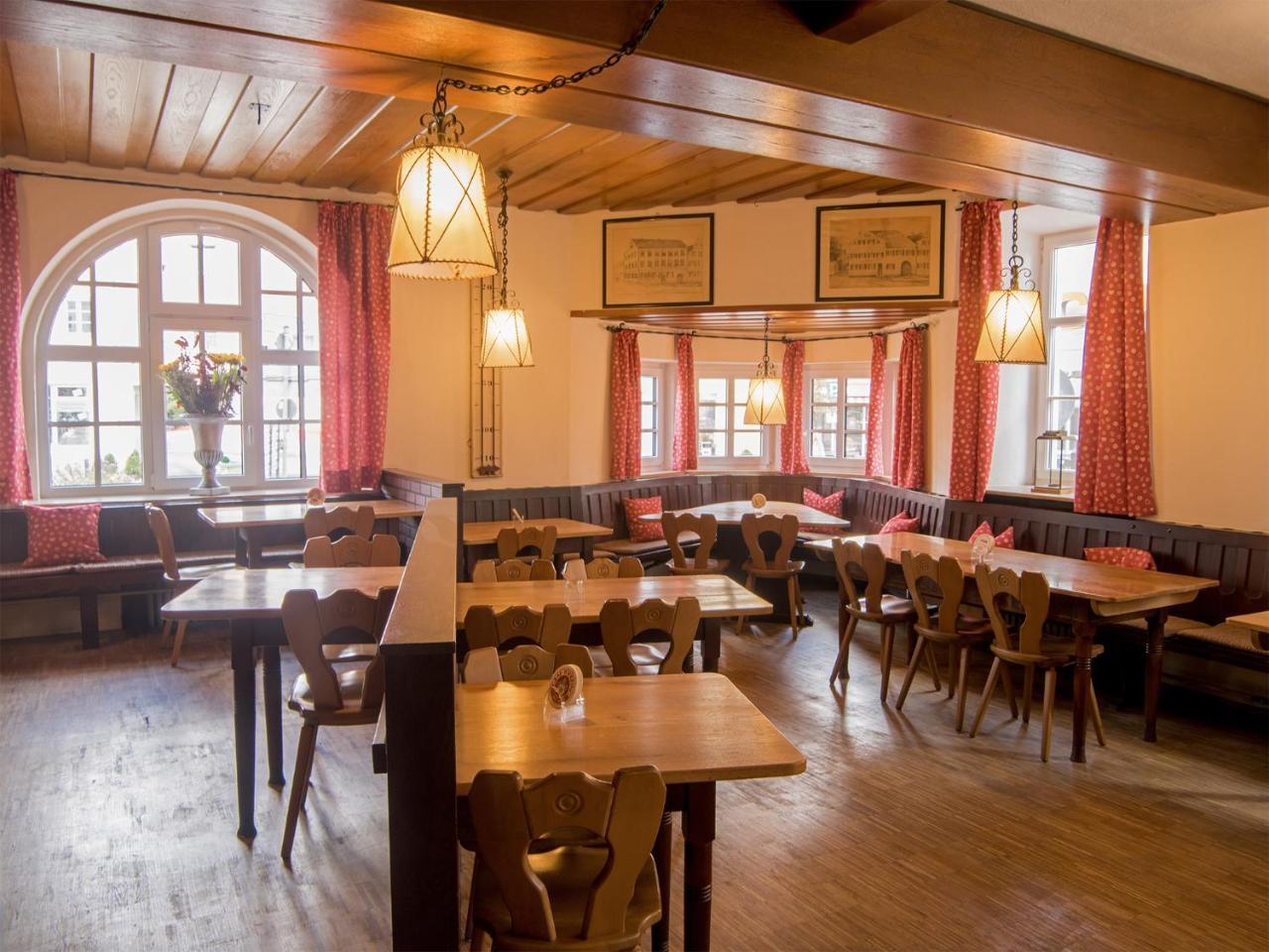 Hotel Brauereigasthof Amberger Kosching Bagian luar foto