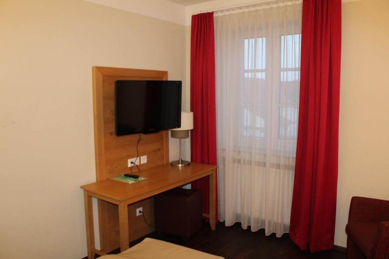 Hotel Brauereigasthof Amberger Kosching Bagian luar foto